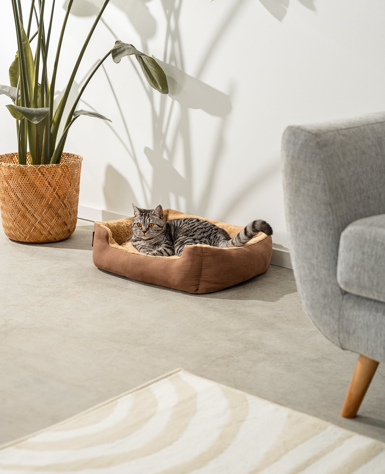 Cama para gatos con cojín reversible