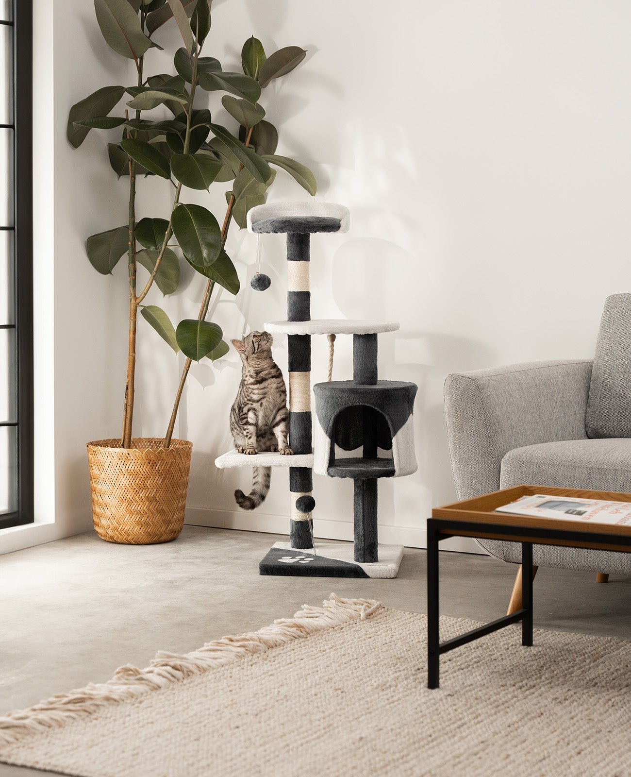 Altura del árbol para gatos 112 cm