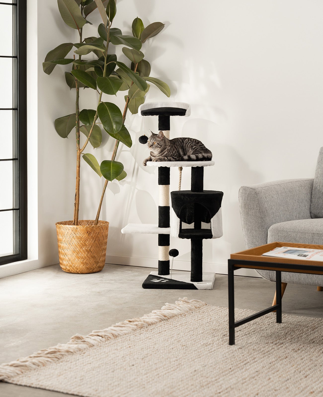 Altura del árbol para gatos 112 cm