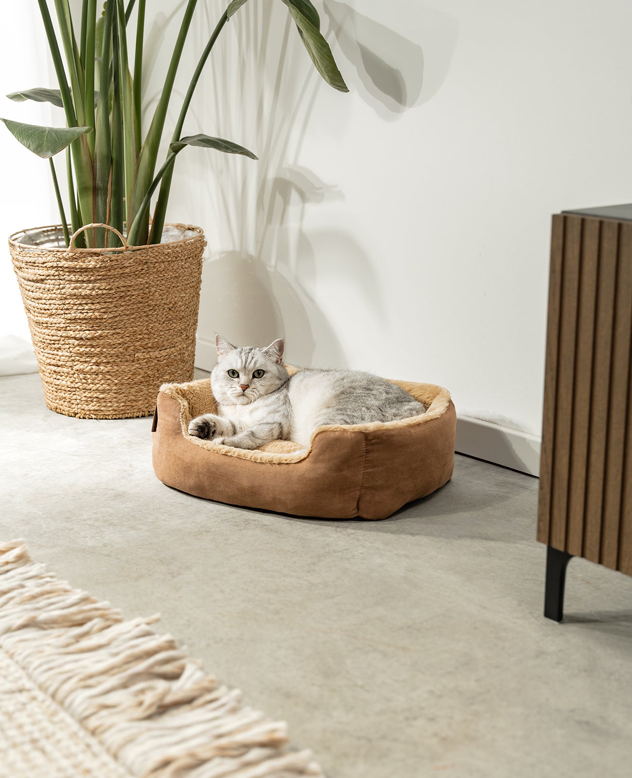 Cama para gatos con cojín reversible